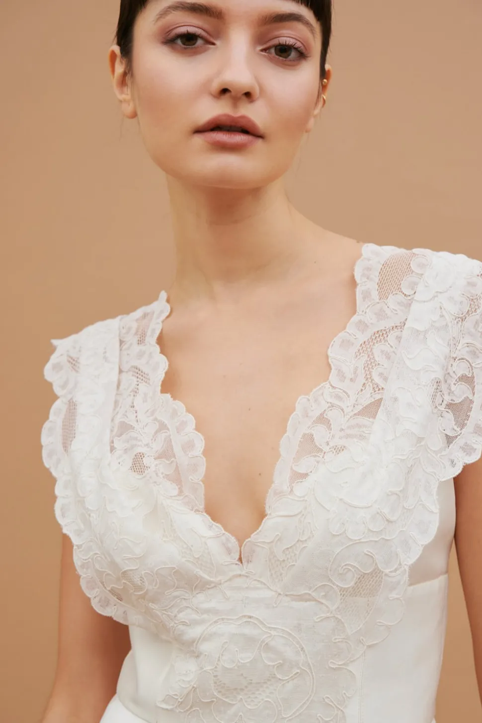 Abito scivolato con pizzo