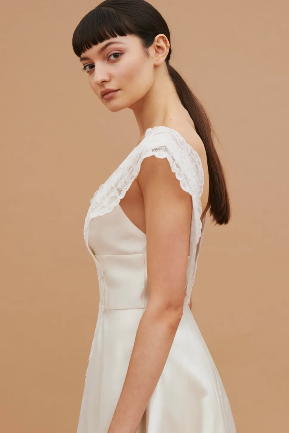 Abito scivolato con pizzo