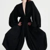 Jumpsuit morbida con scollo profondo