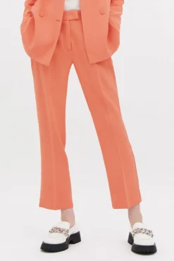 Pantaloni salmone