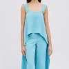 Top con mantella azzurro