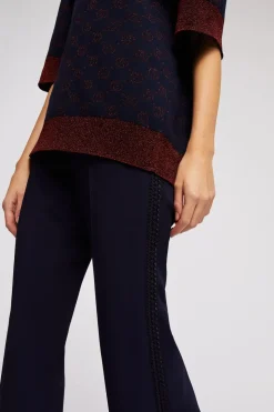 Top monogram GG